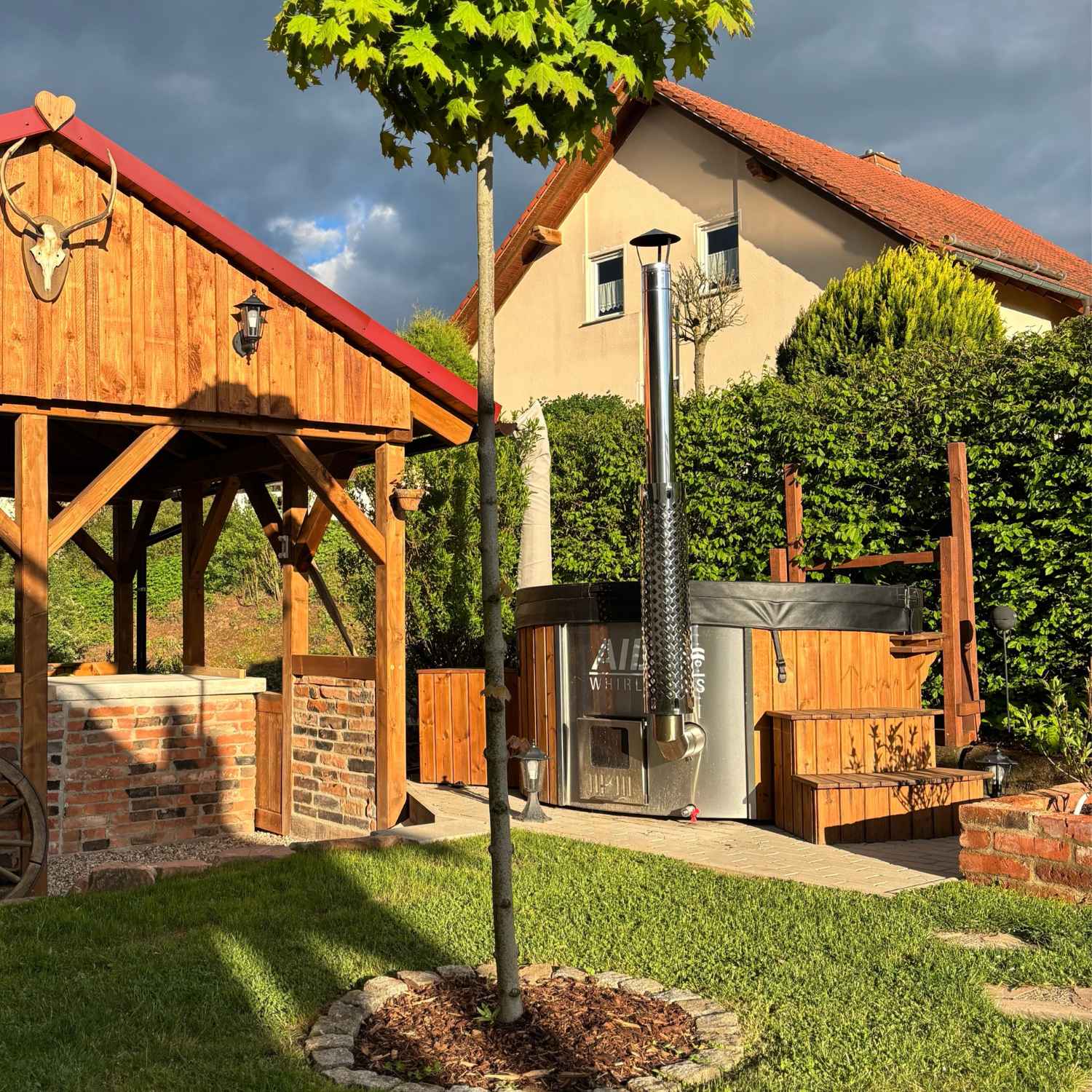 Hot Tub mit Holzofen | AIDA® Noric Edition "All in" | Vollausstattung | Whirlpool-System