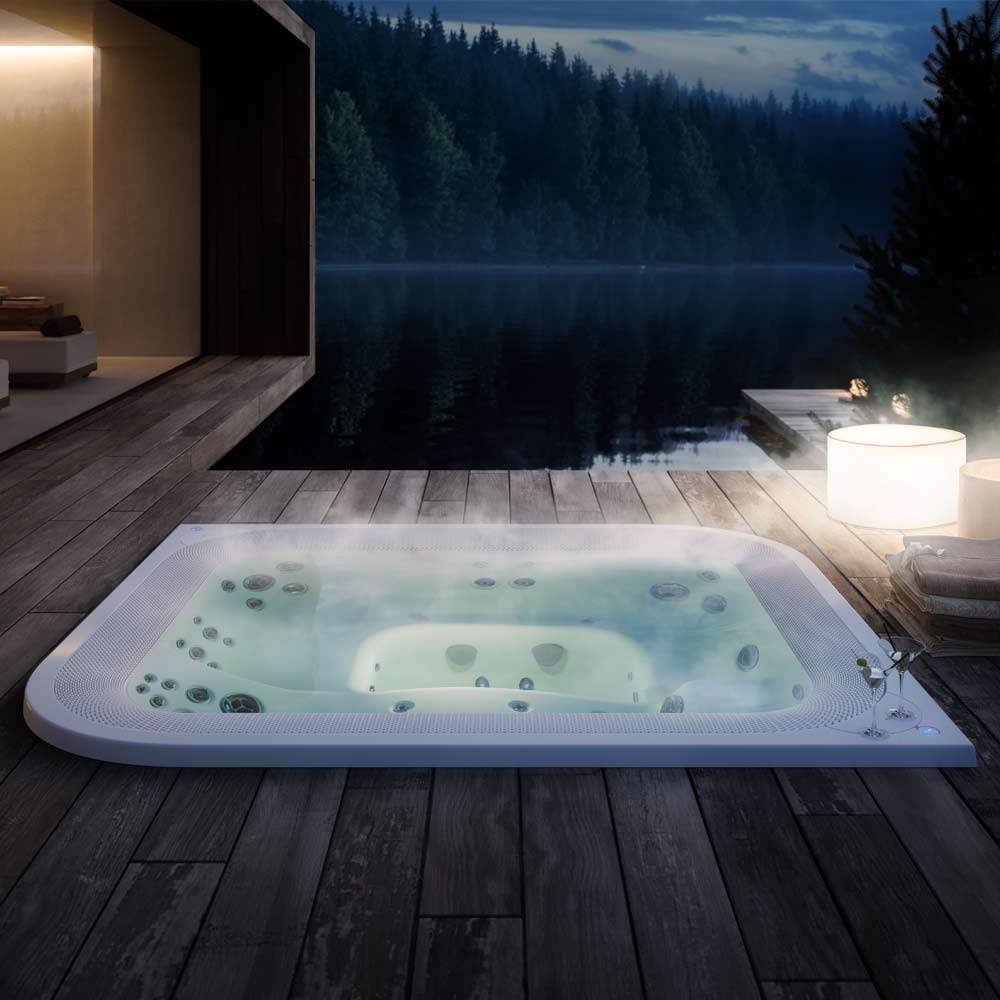 Jacuzzi Virtus mit Überlaufrinne und Eco Shield
