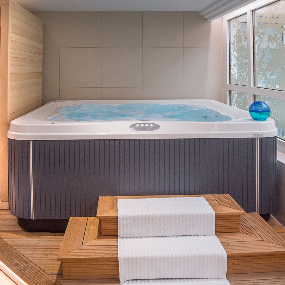 Indoor Whirlpool Jacuzzi Profile