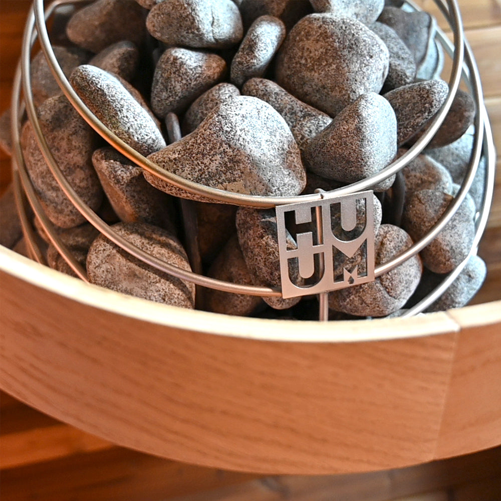 Exklusive Gartensauna komplett montiert AIDA J-Ko aus Massivholz